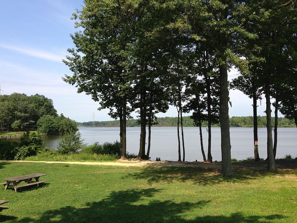Lake at Mercer County Park