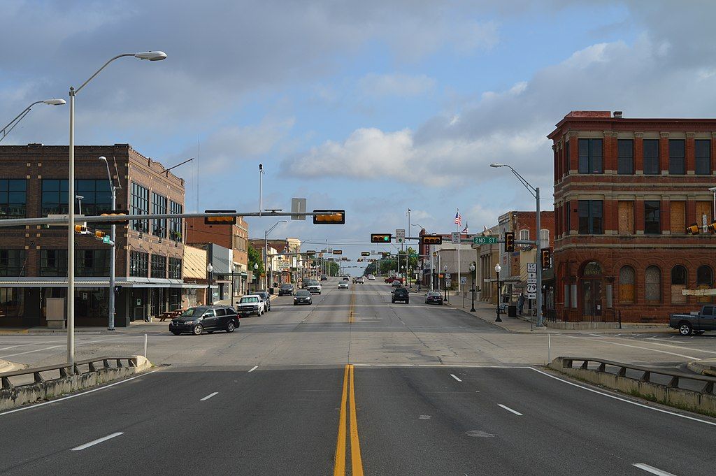 The road of Historic Downtown Taylor