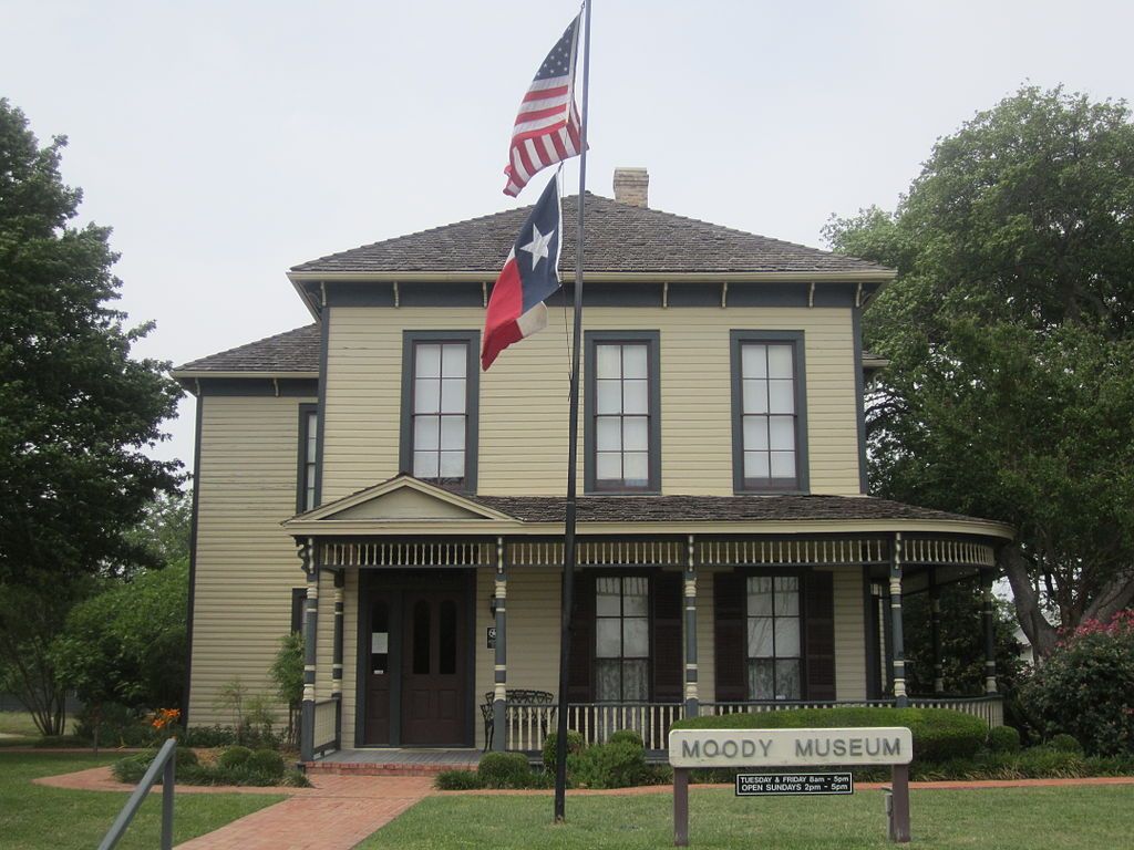 Exterior of the Moody House Museum