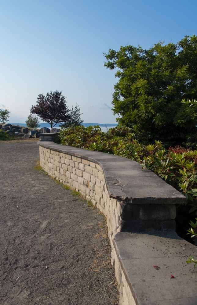 Trail leading to the waterfront at Tacoma Chinese Reconciliation Park