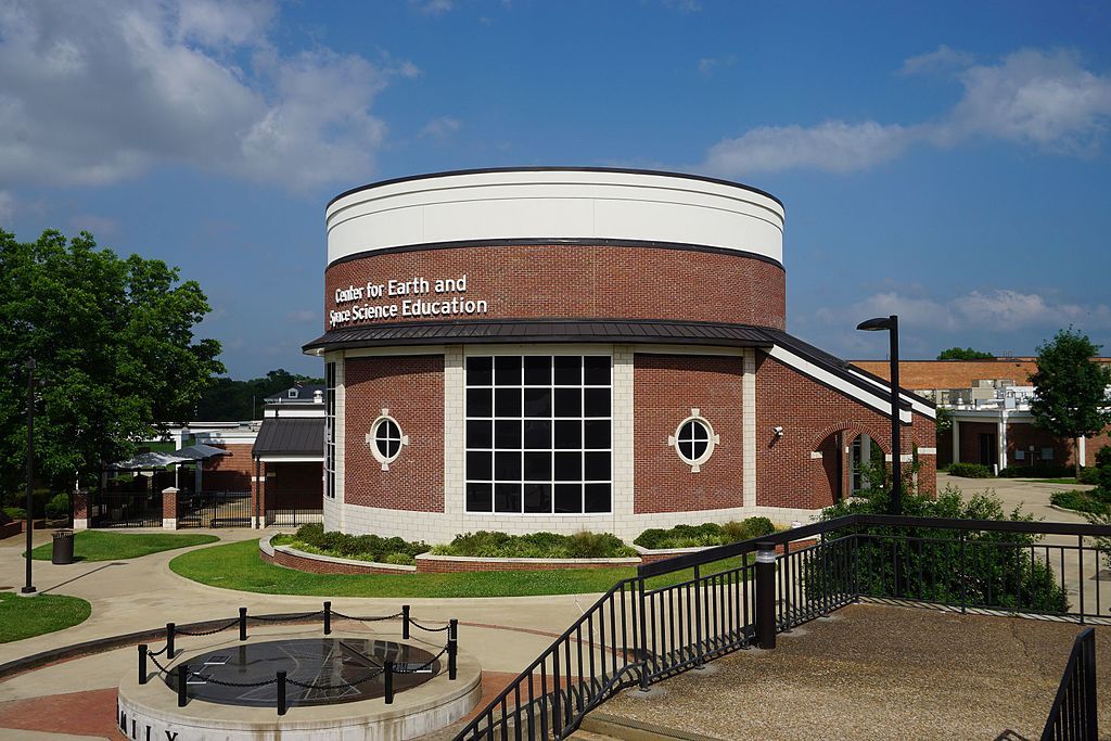 Exterior of Center for Earth & Space Science Education
