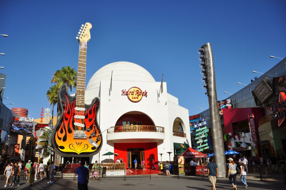 Exterior of Hard Rock Cafe in Hollywood
