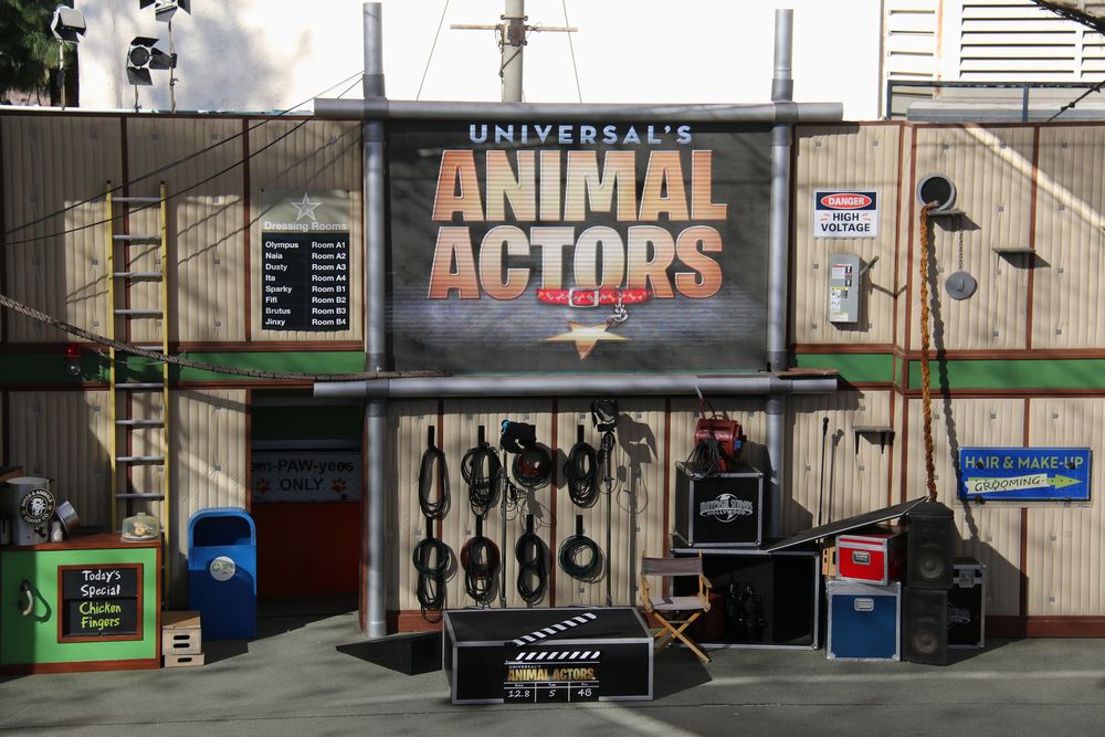The stage of Animal Actors Show