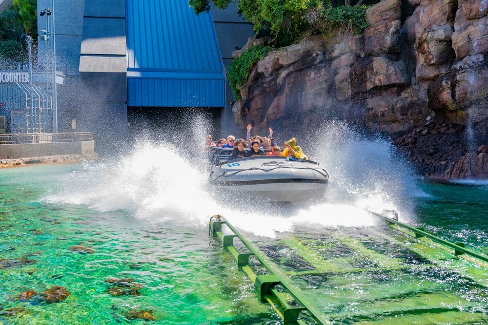 Riverboat ride at Jurassic World – The Ride