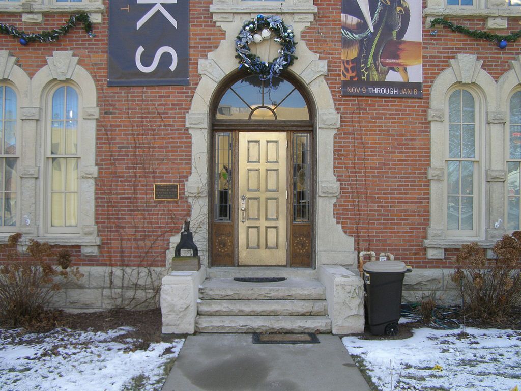 Front door entrance of the Porter County Museum