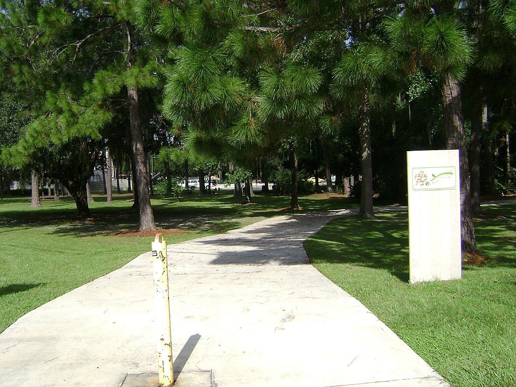 View of the paved Azalea City Trail