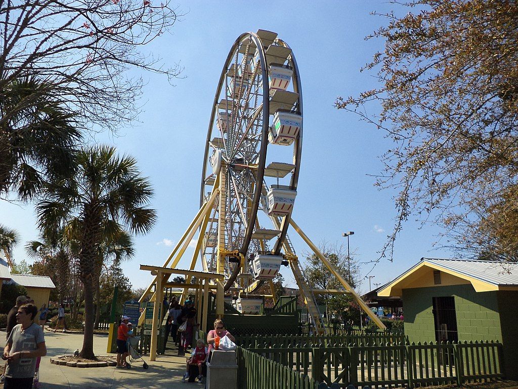 Ferris wheel in Wild Adventures Theme Park