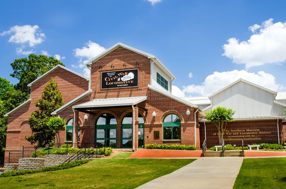 Outside View of Southern Museum of Civil War and Locomotive History
