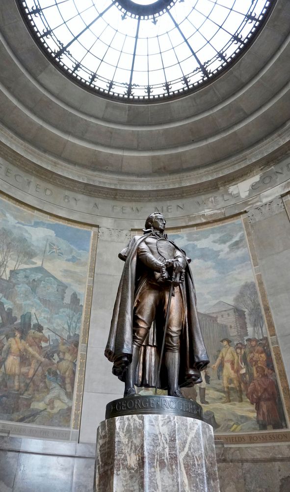 Bronze statue in George Rogers Clark National Historical Park's building