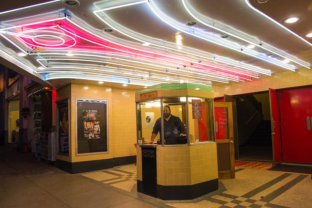 Ticket booth of Kiggins Theatre