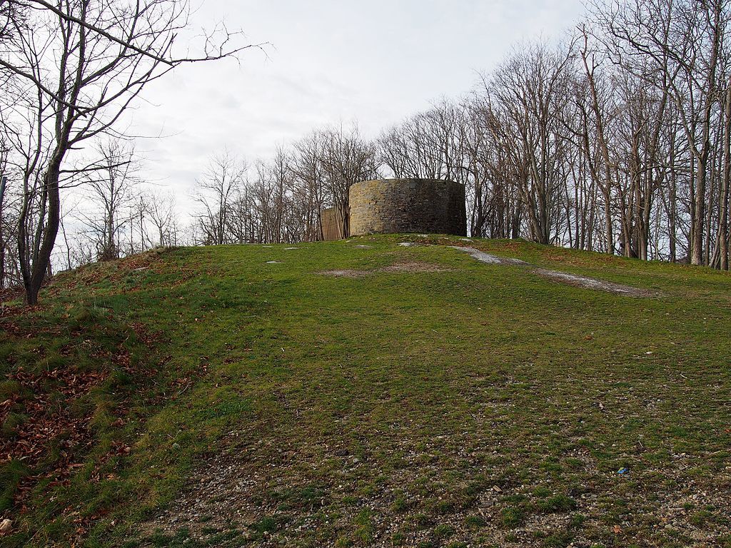 Water tower ruins on the grounds of Rocky Point State Park