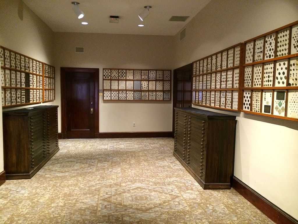 Button collection exhibit in Mattatuck Museum