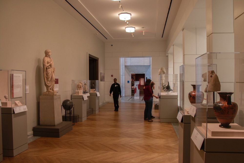 People in Detroit Institute of Arts