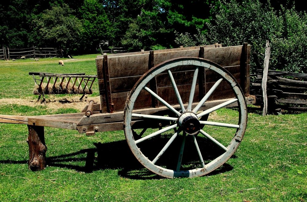 A wagon at Philipsburg Manor