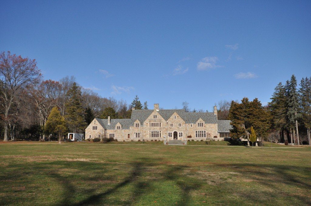 The grounds of Gallaher Mansion