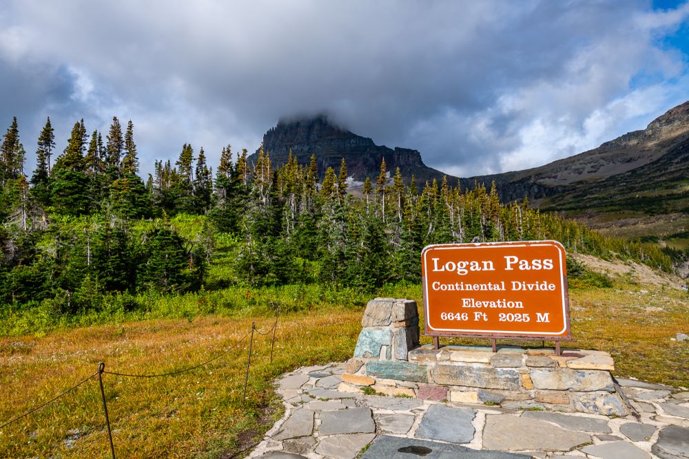 Logan pass sign at Hidden Lake Overlook