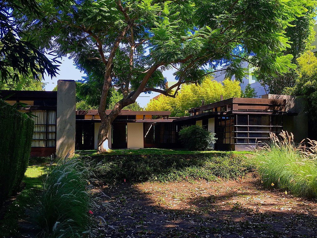 Exterior of Schindler House