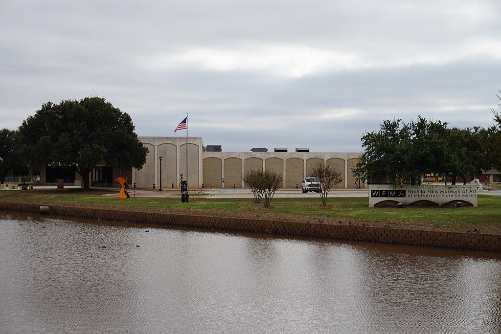 Exterior of Wichita Falls Museum of Art