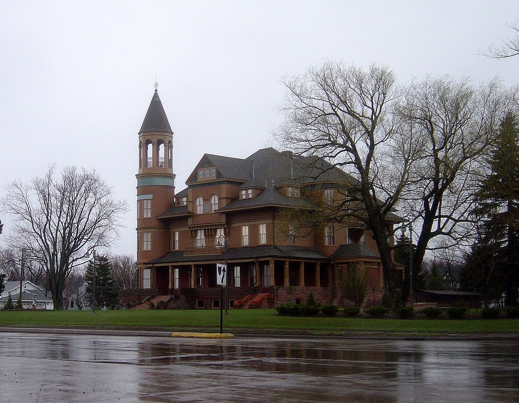 View of the Fairlawn Mansion from across the street