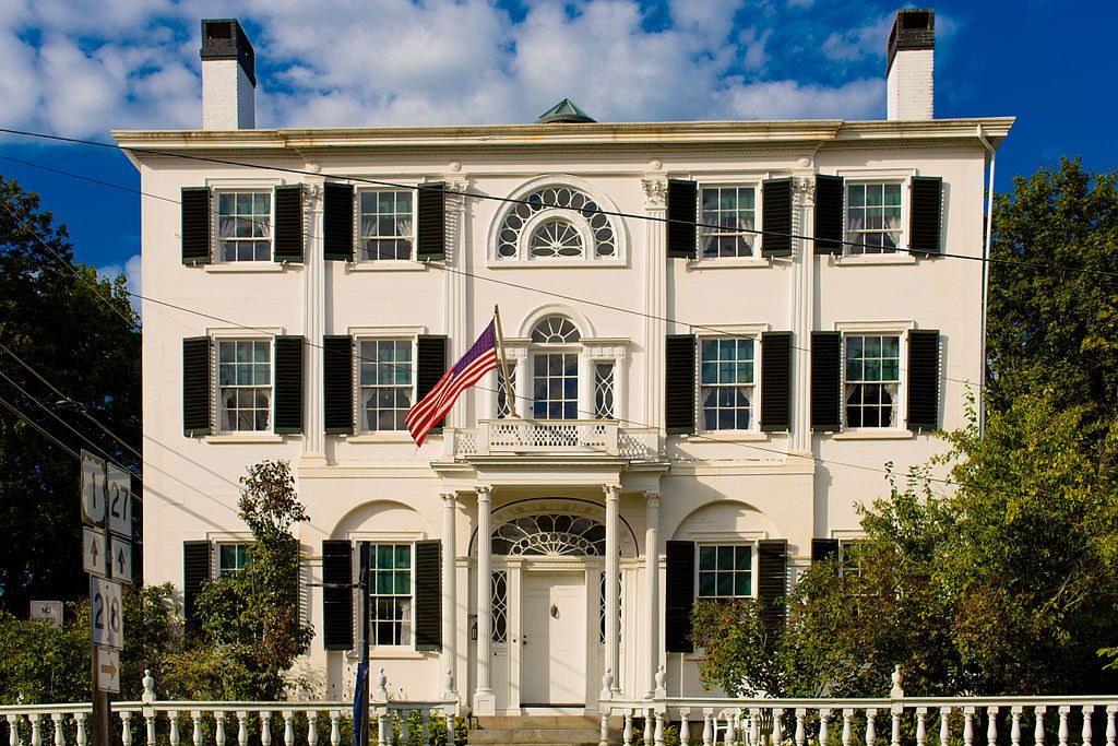 Exterior of the Nickels-Sortwell House.