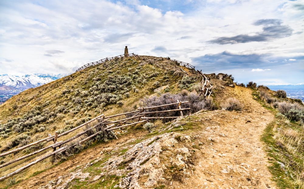 Hiking trail of Ensign Peak