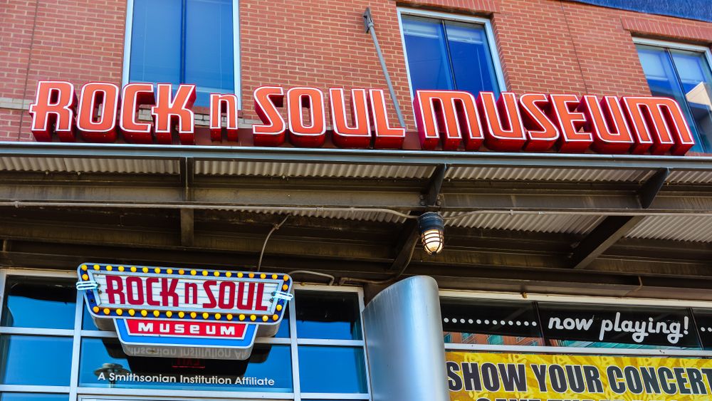 Building sign of the Memphis Rock 'n' Soul Museum