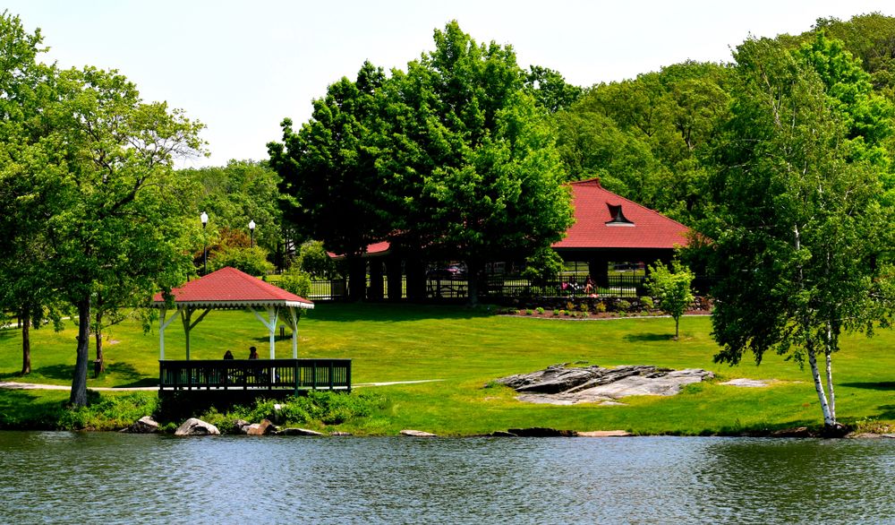 The waters of Green Hill Park