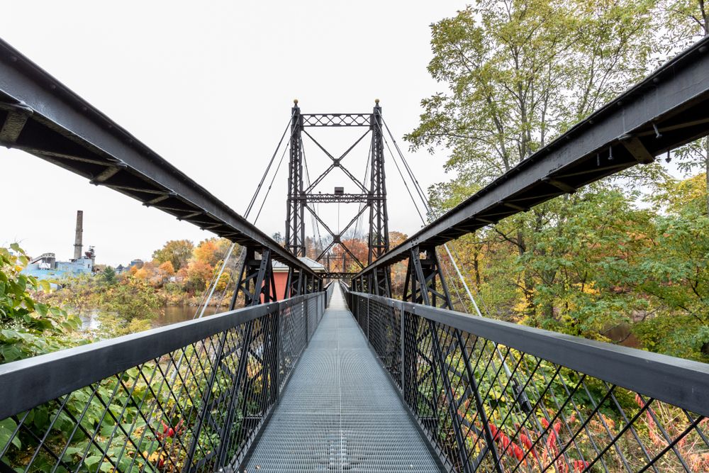 The view from within the Two Cent Bridge