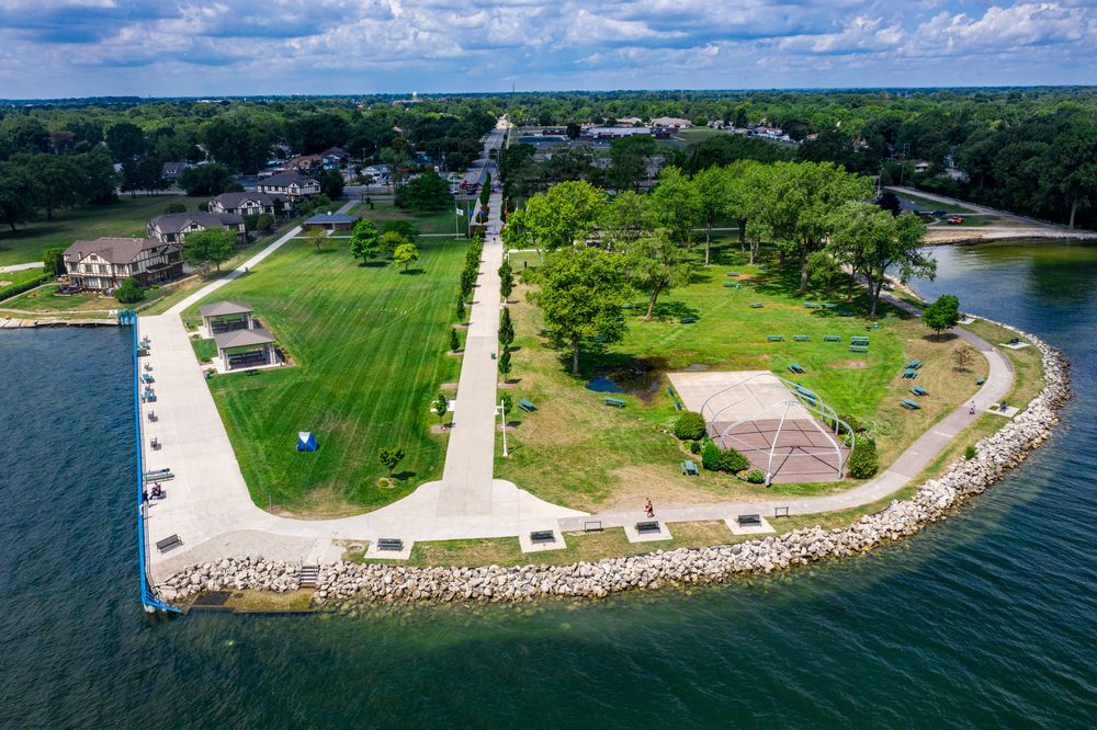 Aerial view of Veterans Memorial Park