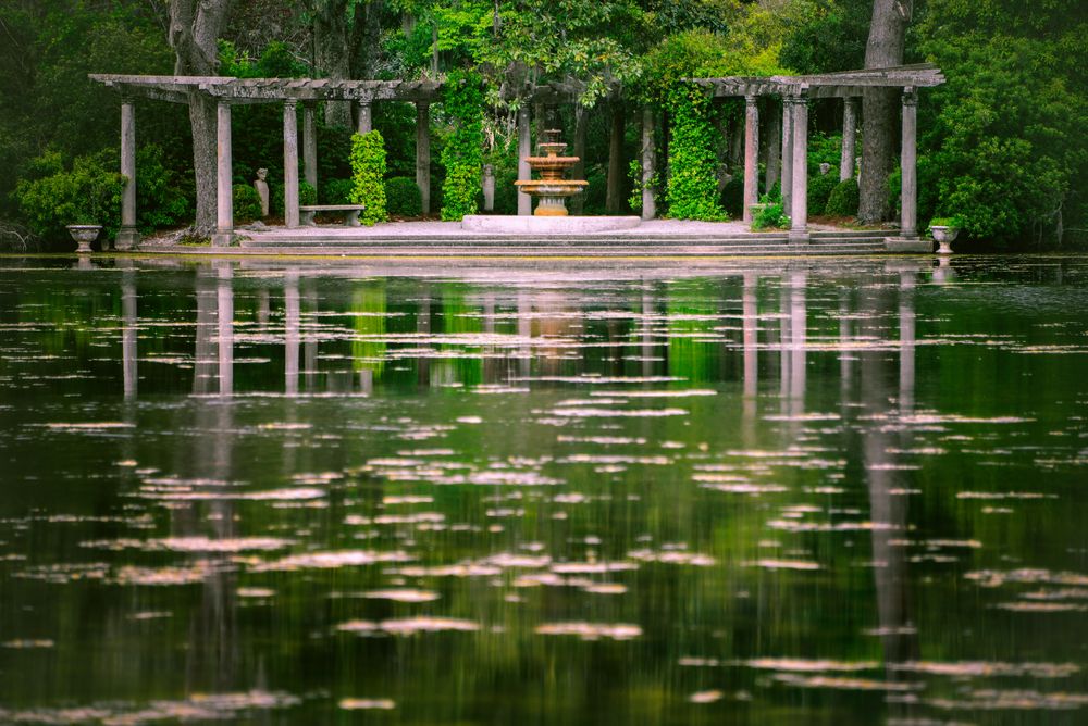 Reflection pond of Airlie Gardens