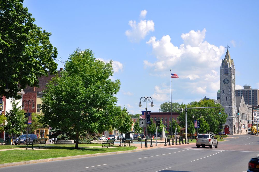 The road of Public Square