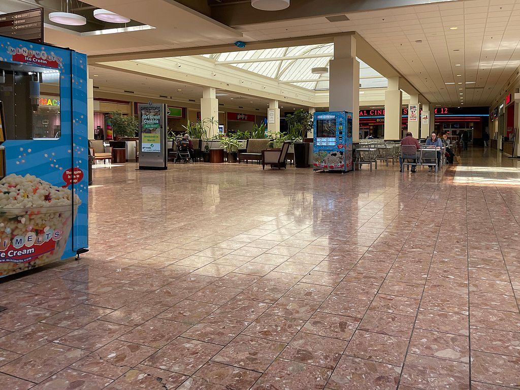 Interior of Salmon Run Mall
