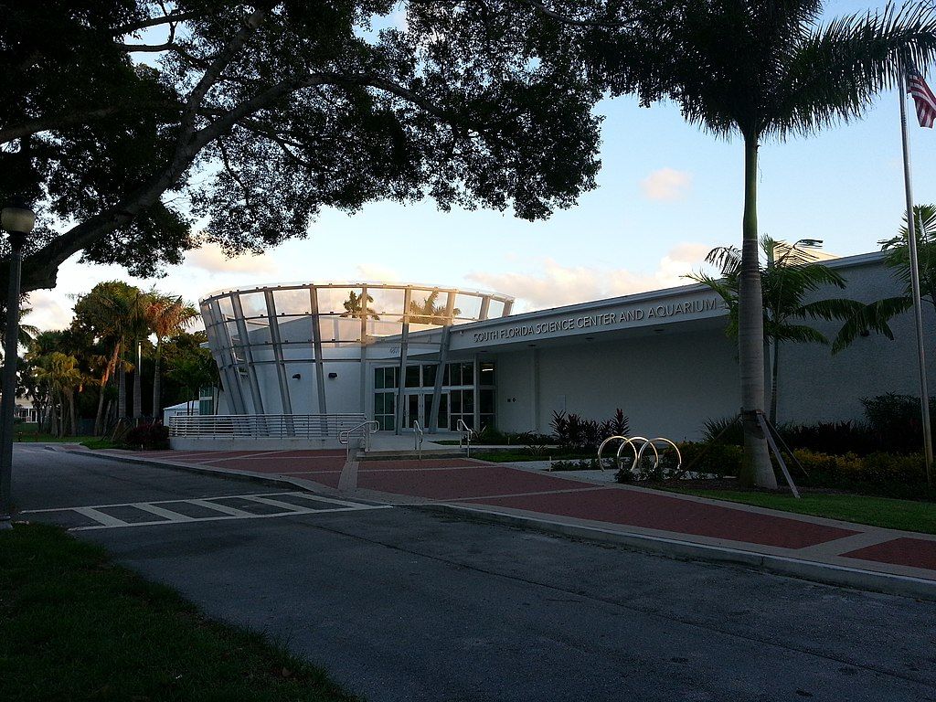 Exterior of Cox Science Center and Aquarium
