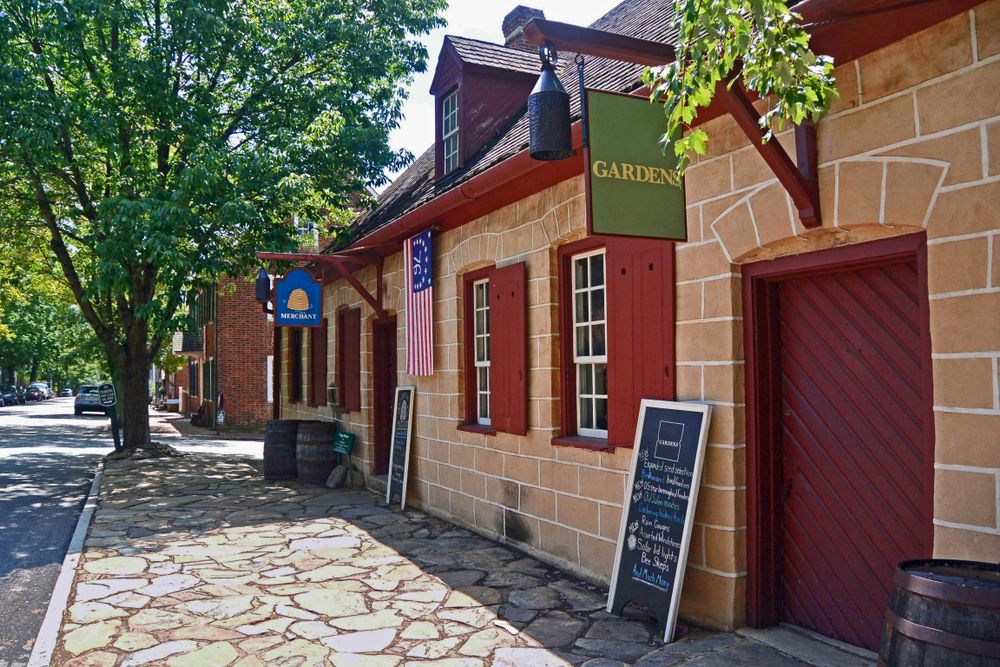 Street scene at Old Salem