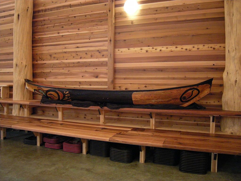 Canoe displayed in Duwamish Longhouse and Cultural Center