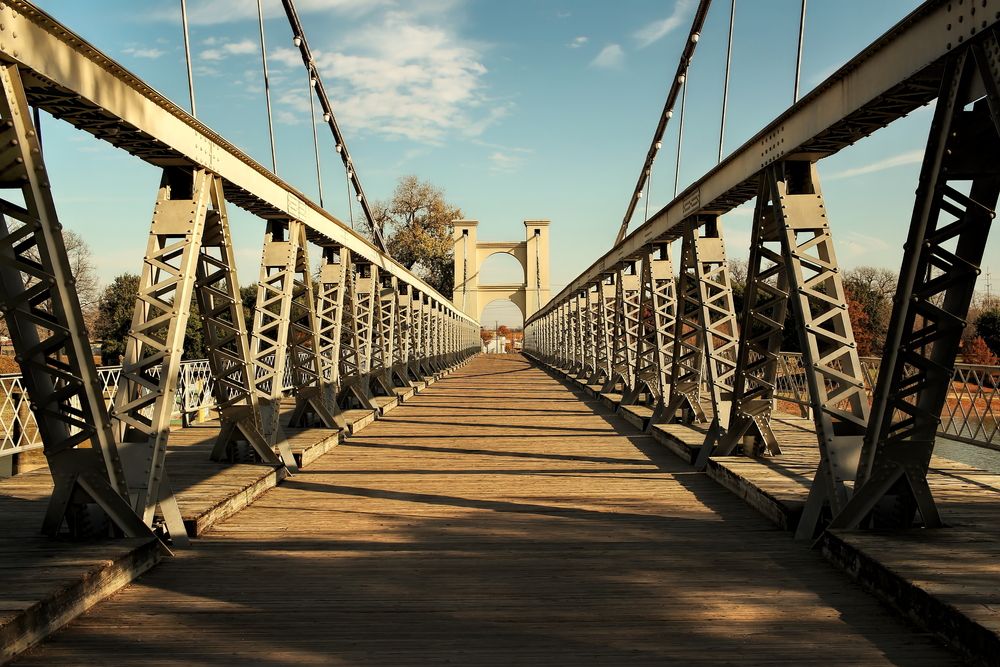The pathway of Waco Suspension Bridge