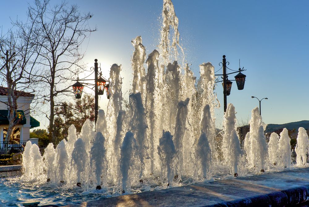 Close view of The Promenade's water fountain