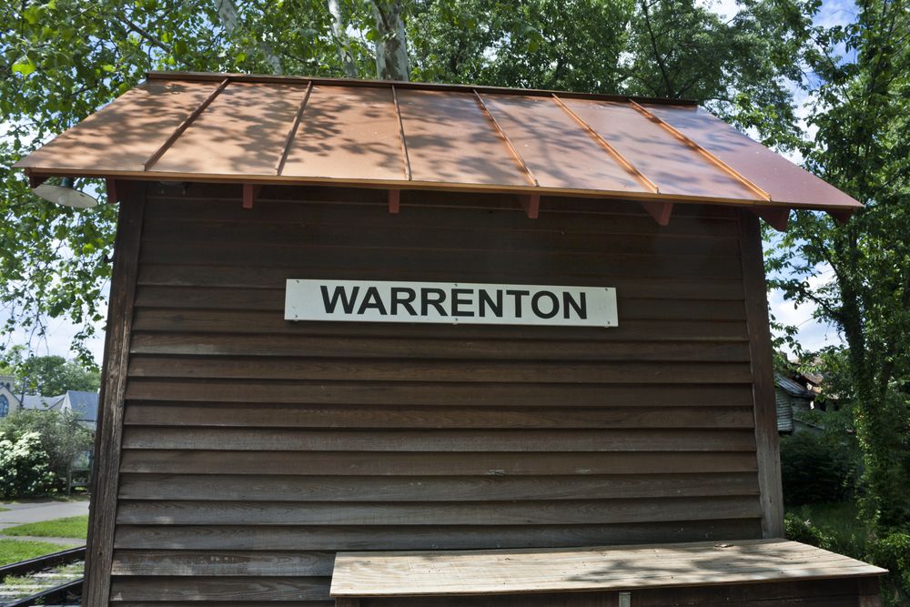 Wooden shed along Warrenton Branch Greenway
