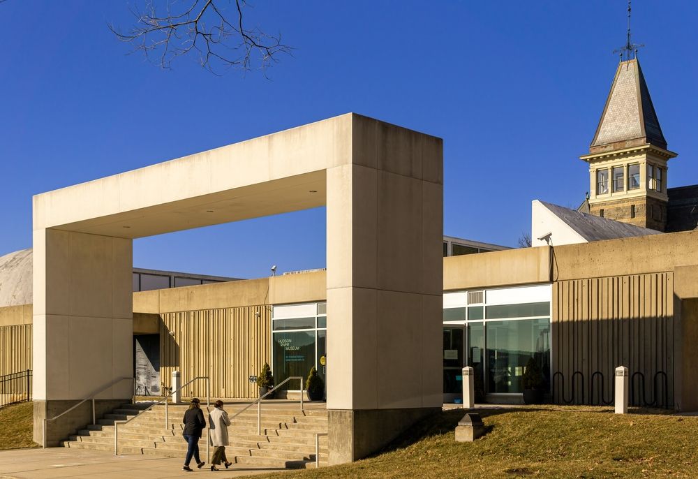 Entryway of Hudson River Museum
