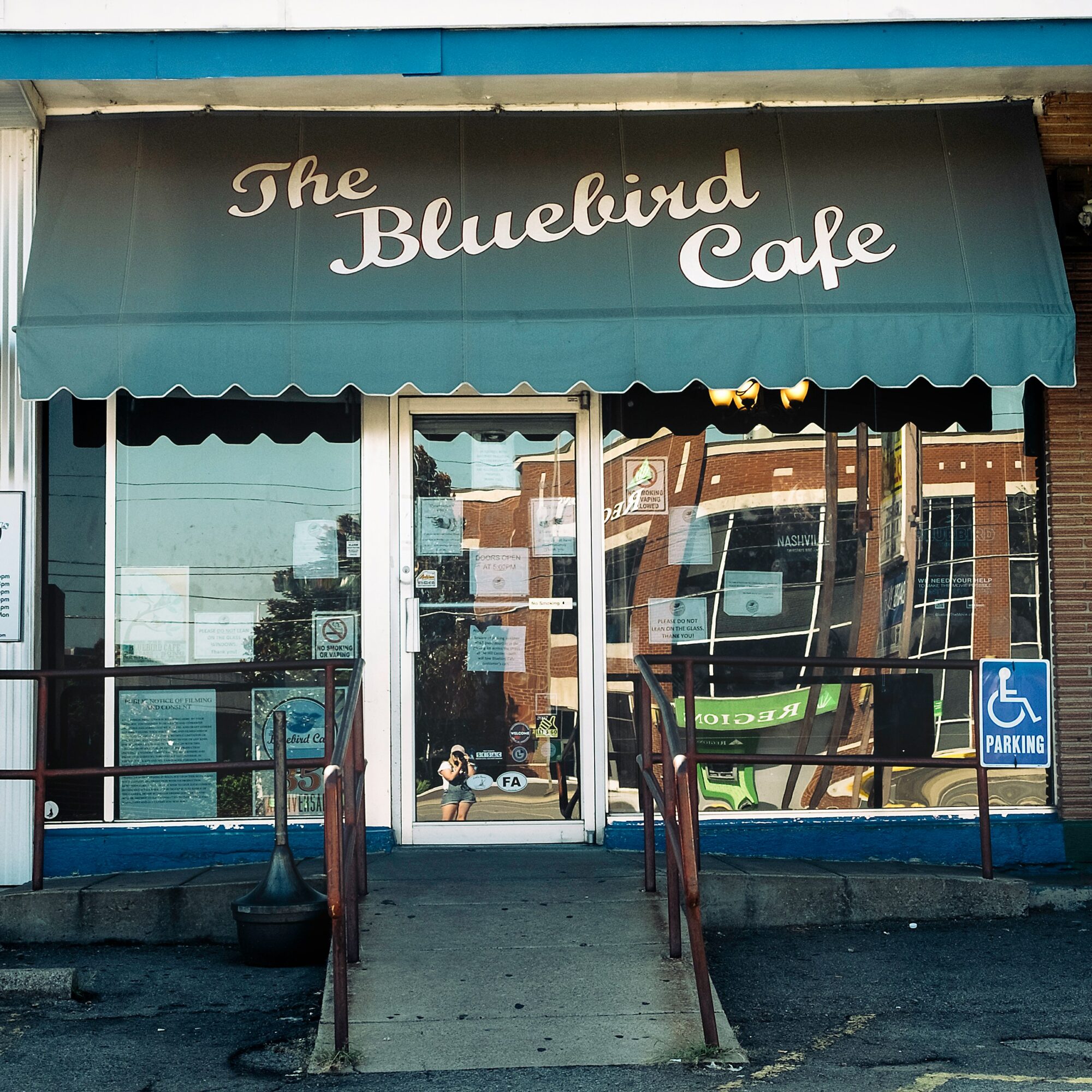 Bluebird Cafe